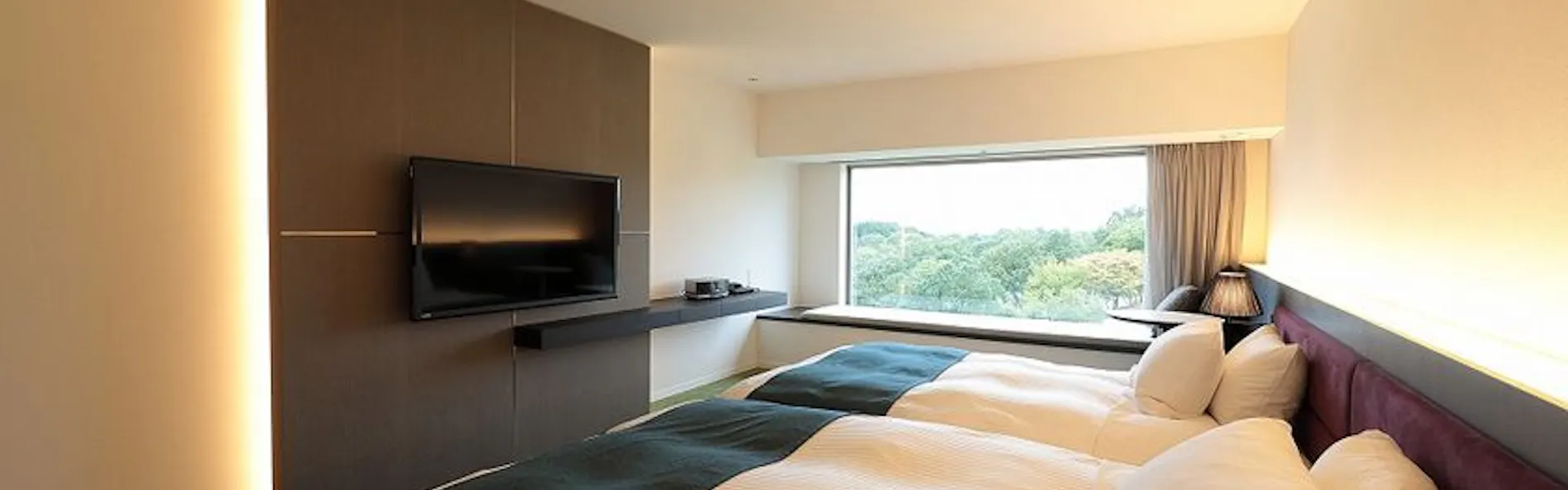 THE CLUB golf village