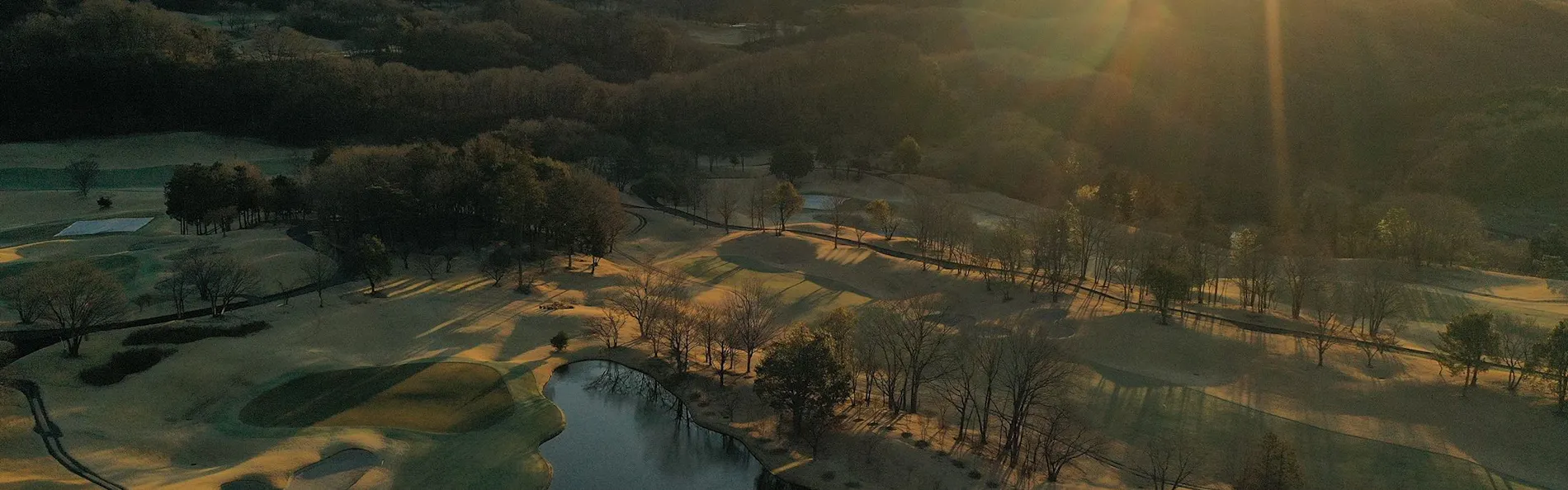 THE CLUB golf village