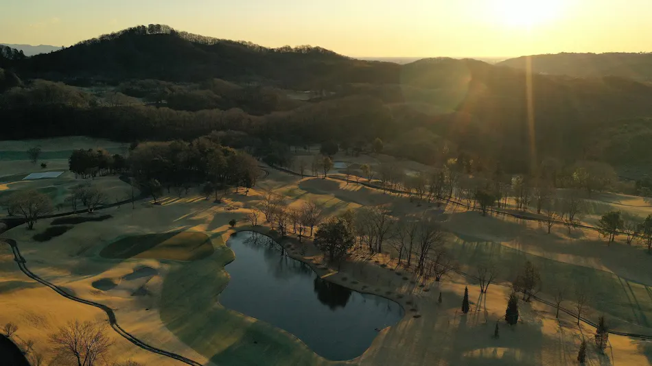 THE CLUB Golf Village