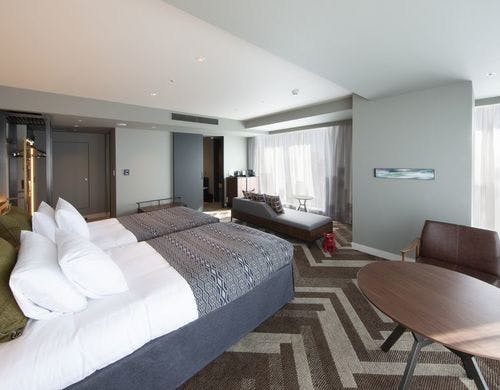 デラックスコーナーツイン（3名対応可）