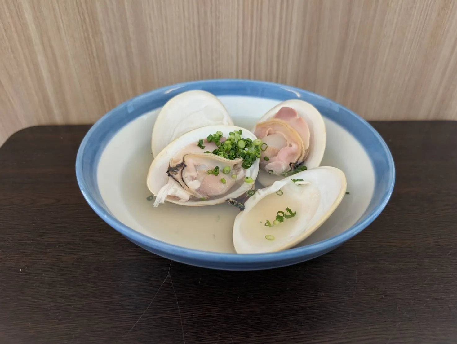 치바현산 대합입니다.