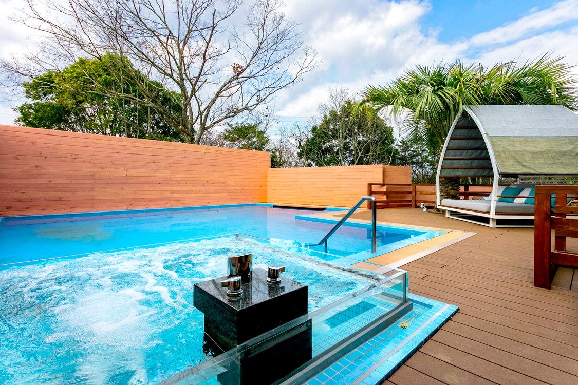 ネスタリゾート神戸 ロイヤルスイート [NESTA RESORT KOBE] - 【朝食付