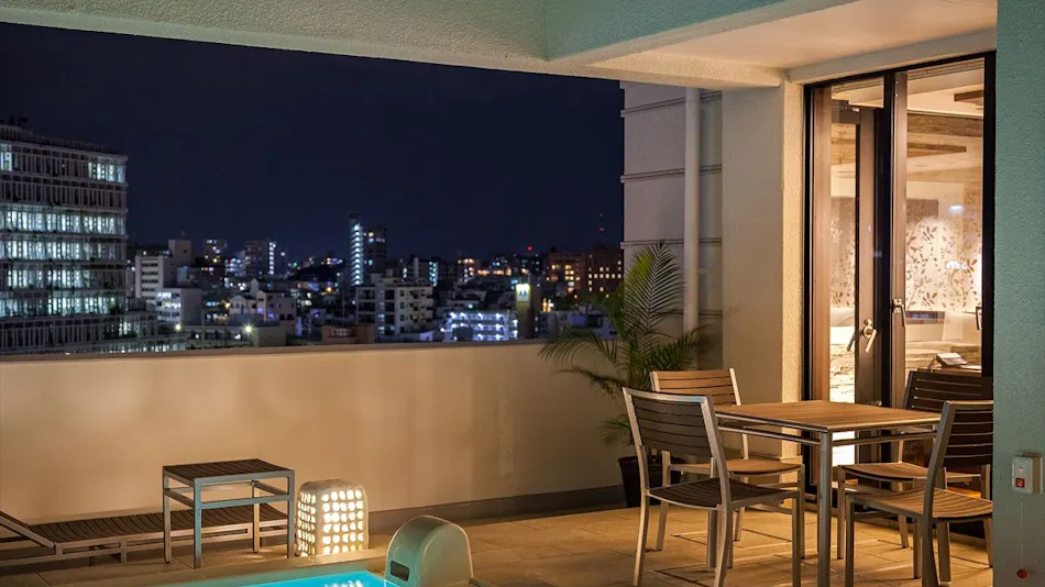 Okinawa Kariyushi Resort EXES Naha (EXES Naha)