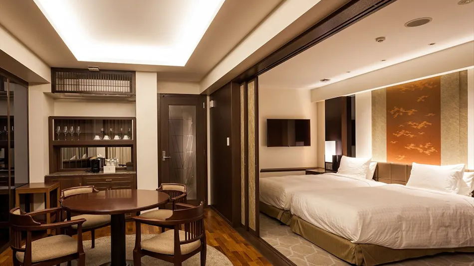 Okinawa Kariyushi Resort EXES Naha (EXES Naha)