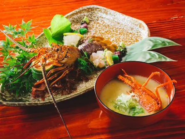 【伊勢えび祭】\伊勢えび1人丸ごと一尾/姿造り&味噌汁&鬼殻焼と伊勢えび料理3品付きプラン