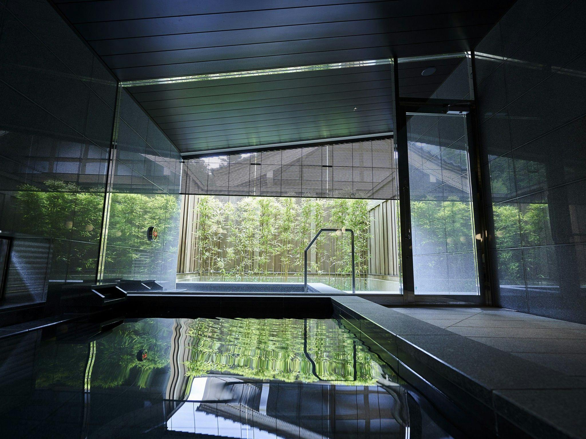 ห้องอาบน้ำสาธารณะ 'Kaori Suikai'