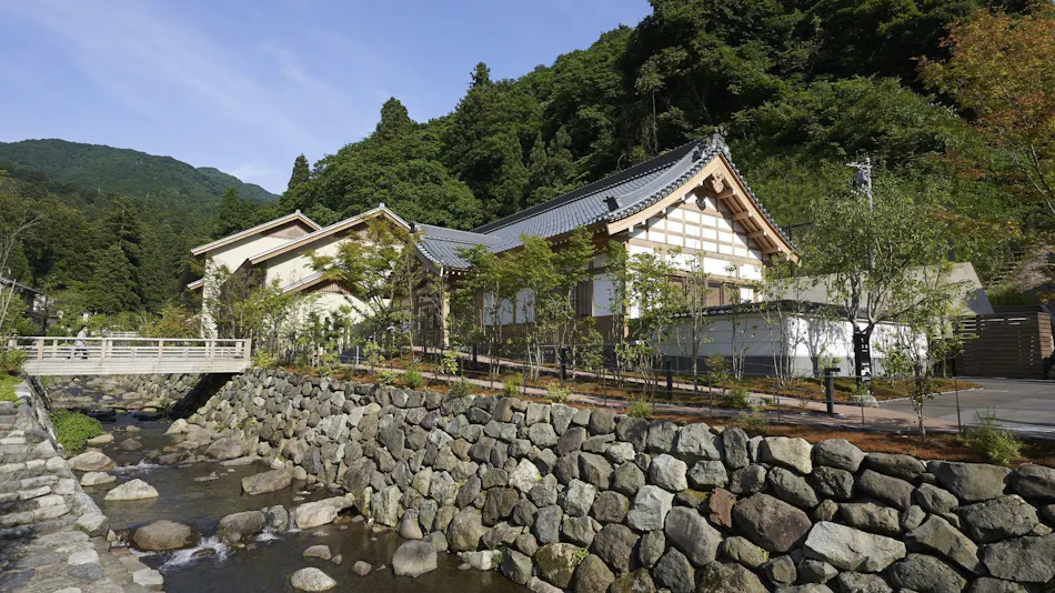 Eiheiji Temple - Shinzennoyado Hakujukan