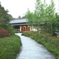 純和風の数奇屋造り