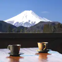 弥生の舞工場の富士見テラス