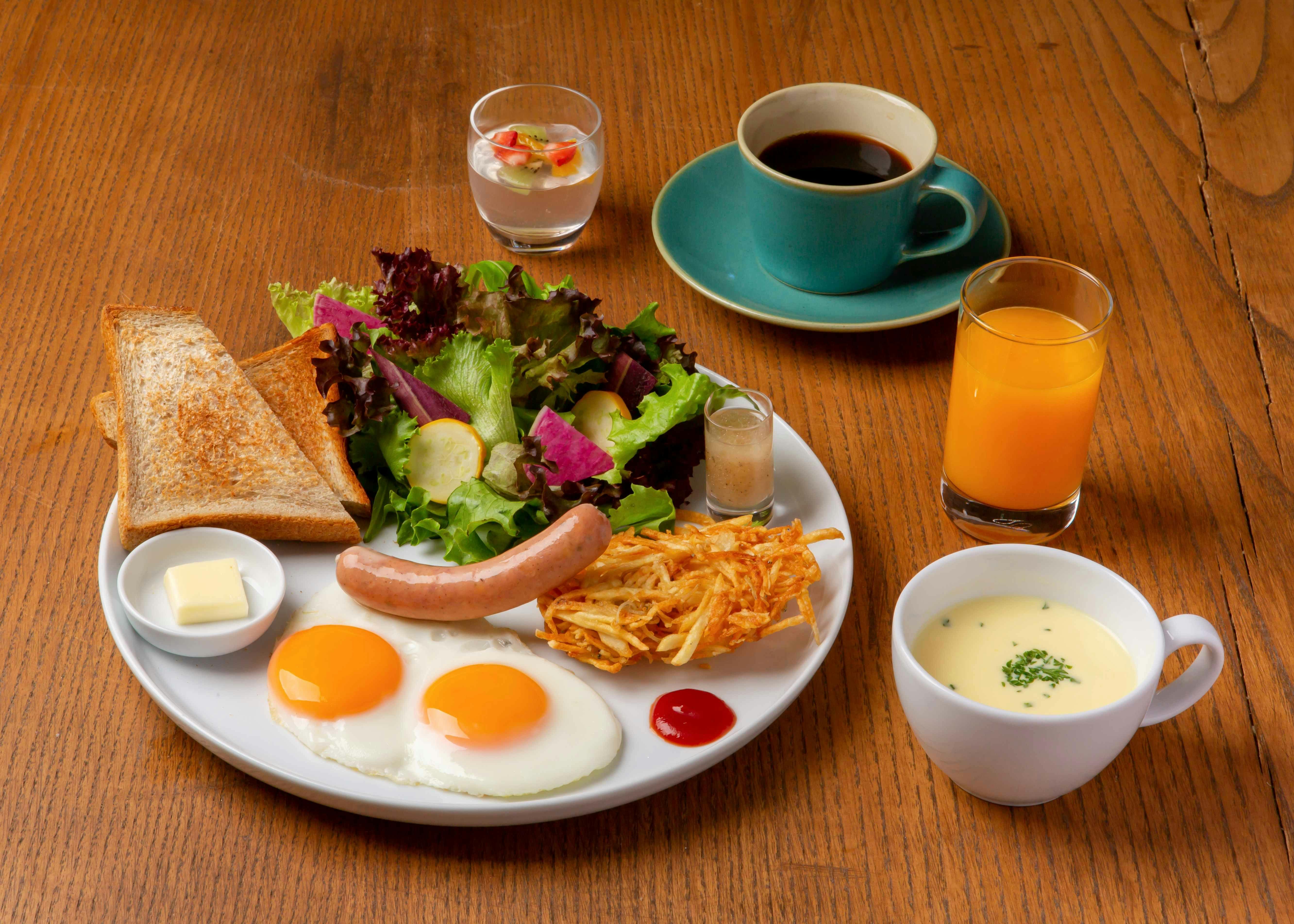 HOTEL AO KAMAKURA - 蕎麦屋のだし巻き玉子と湘南食材を使った豆皿7種