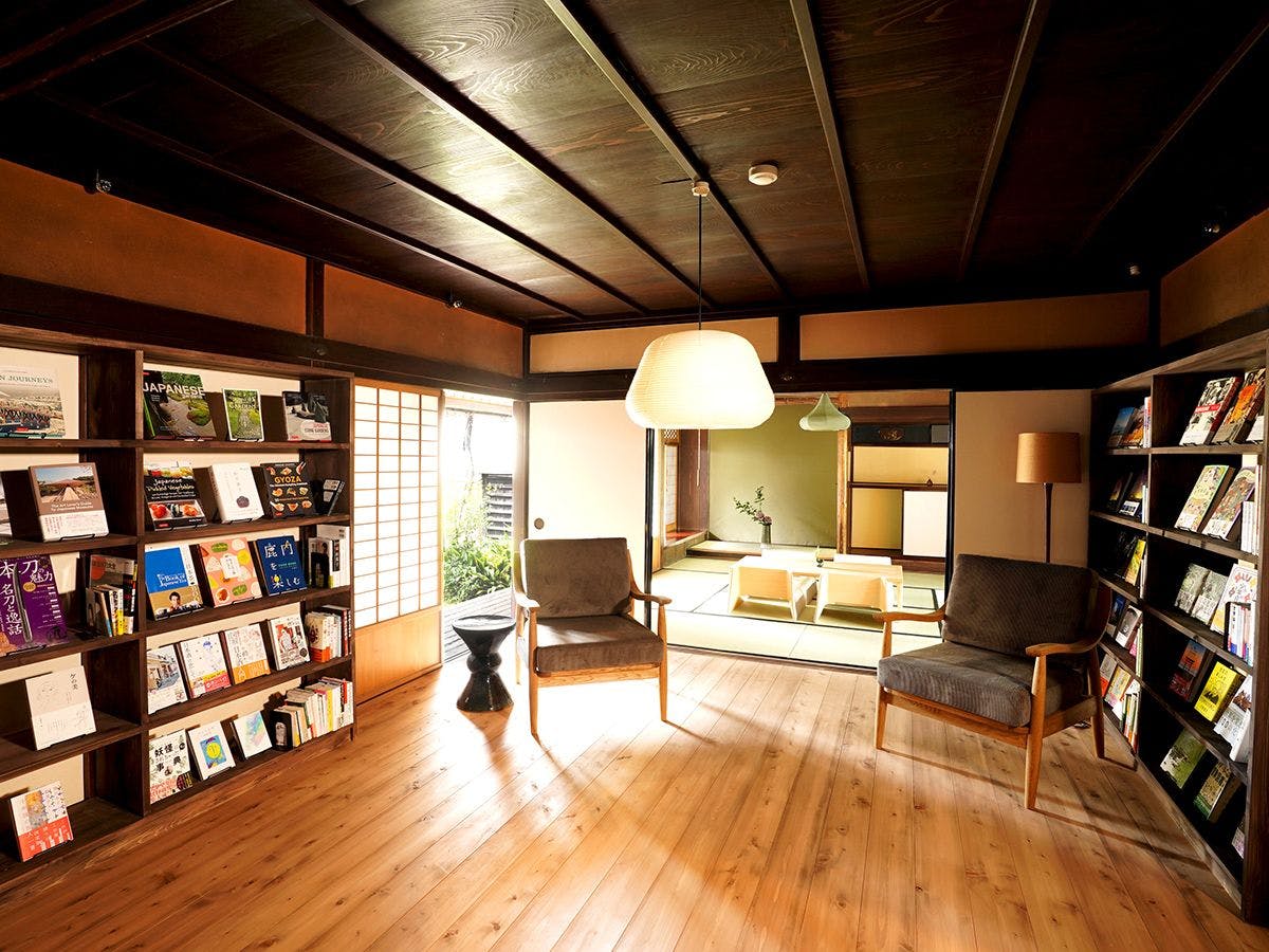 NIPPONIA　播磨福崎蔵書の館