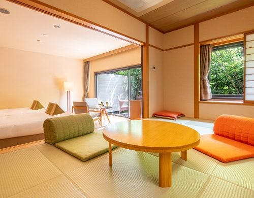 シモンズ社ベッドの和室7.5畳付の和洋室