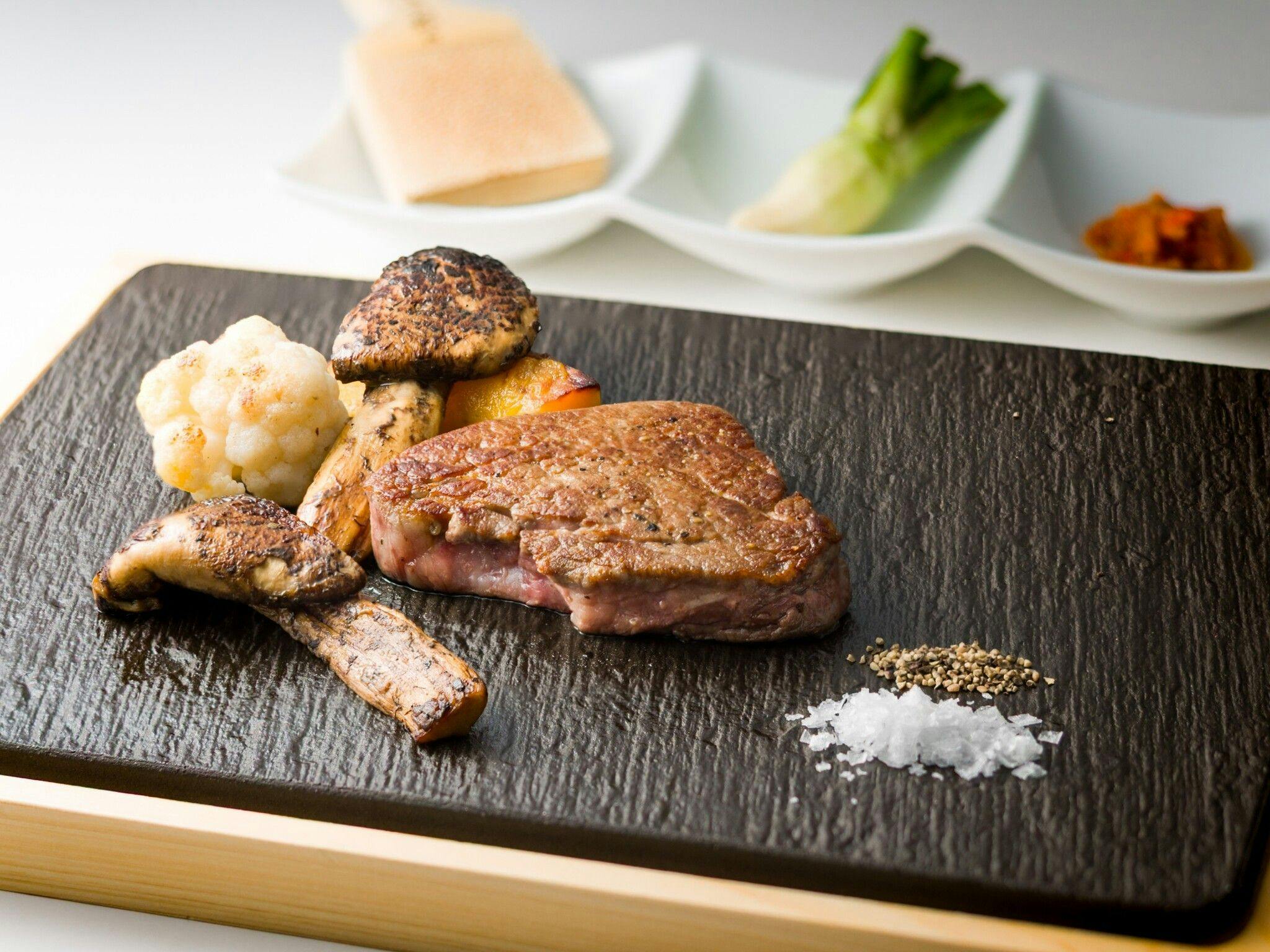湖畔の洋館かたくらシルクホテル