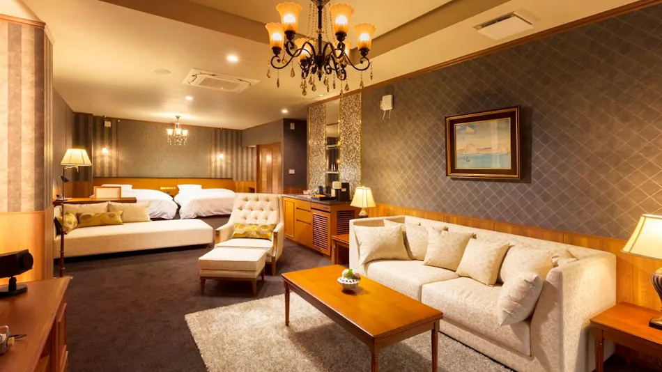 Lakeside Western-style Mansion Katakura Silk Hotel