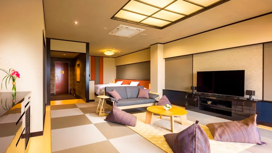 Lakeside Western-style Mansion Katakura Silk Hotel