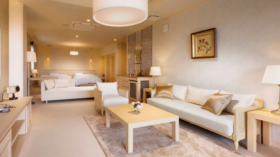 Lakeside Western-style Mansion Katakura Silk Hotel