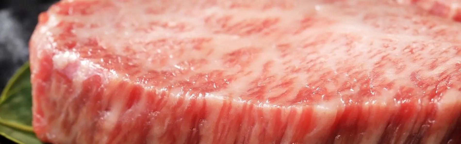 湖畔の洋館かたくらシルクホテル