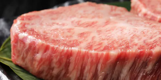 湖畔の洋館かたくらシルクホテル