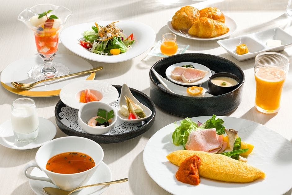 湖畔の洋館かたくらシルクホテル