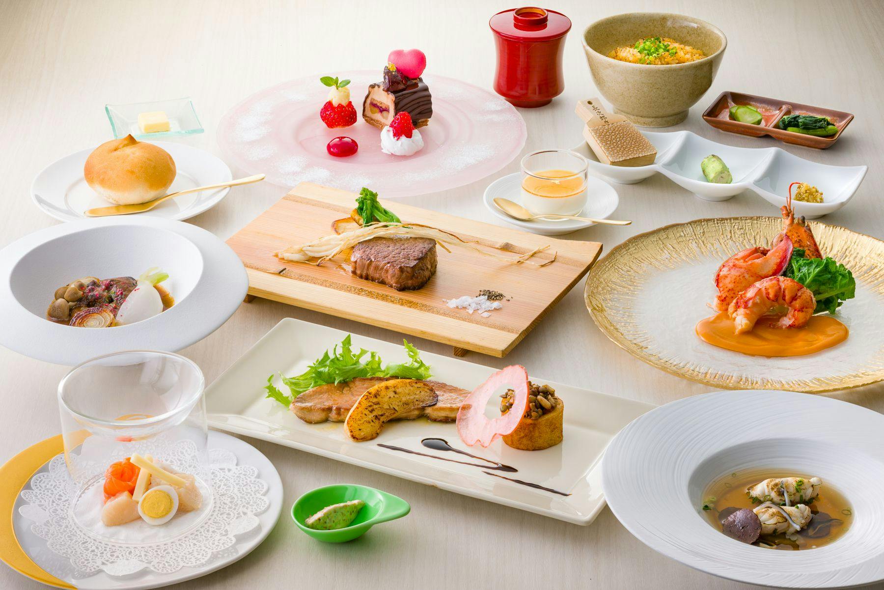 湖畔の洋館かたくらシルクホテル