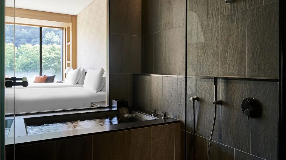 ROKU KYOTO, LXR Hotels & Resorts