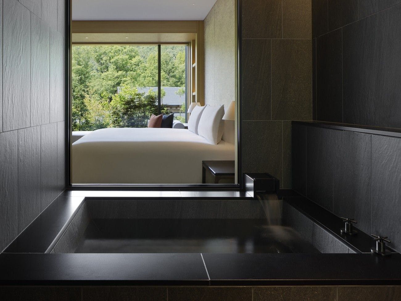 ROKU KYOTO, LXR Hotels & Resorts