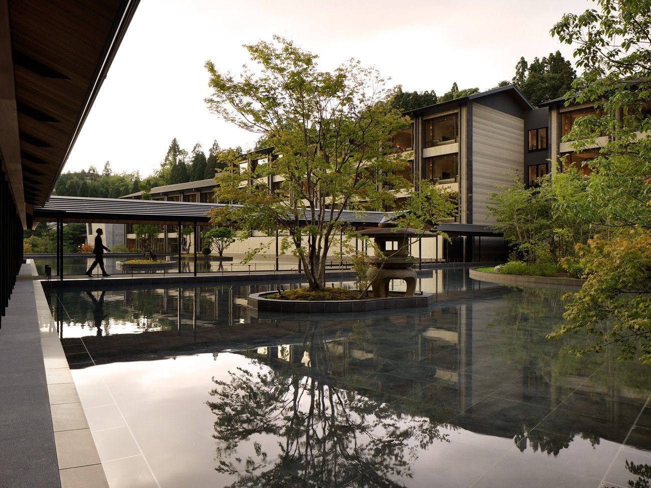 ROKU KYOTO, LXR Hotels & Resorts