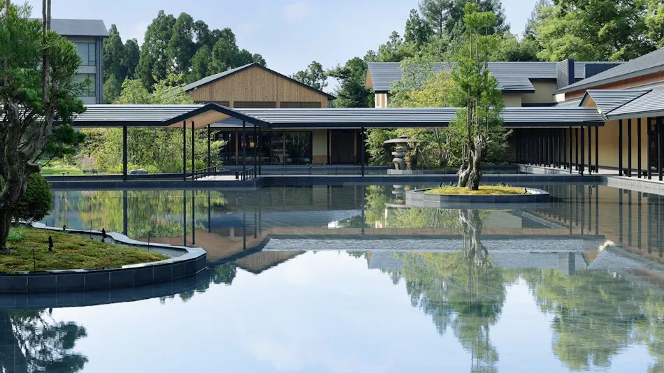 ROKU KYOTO, LXR Hotels & Resorts
