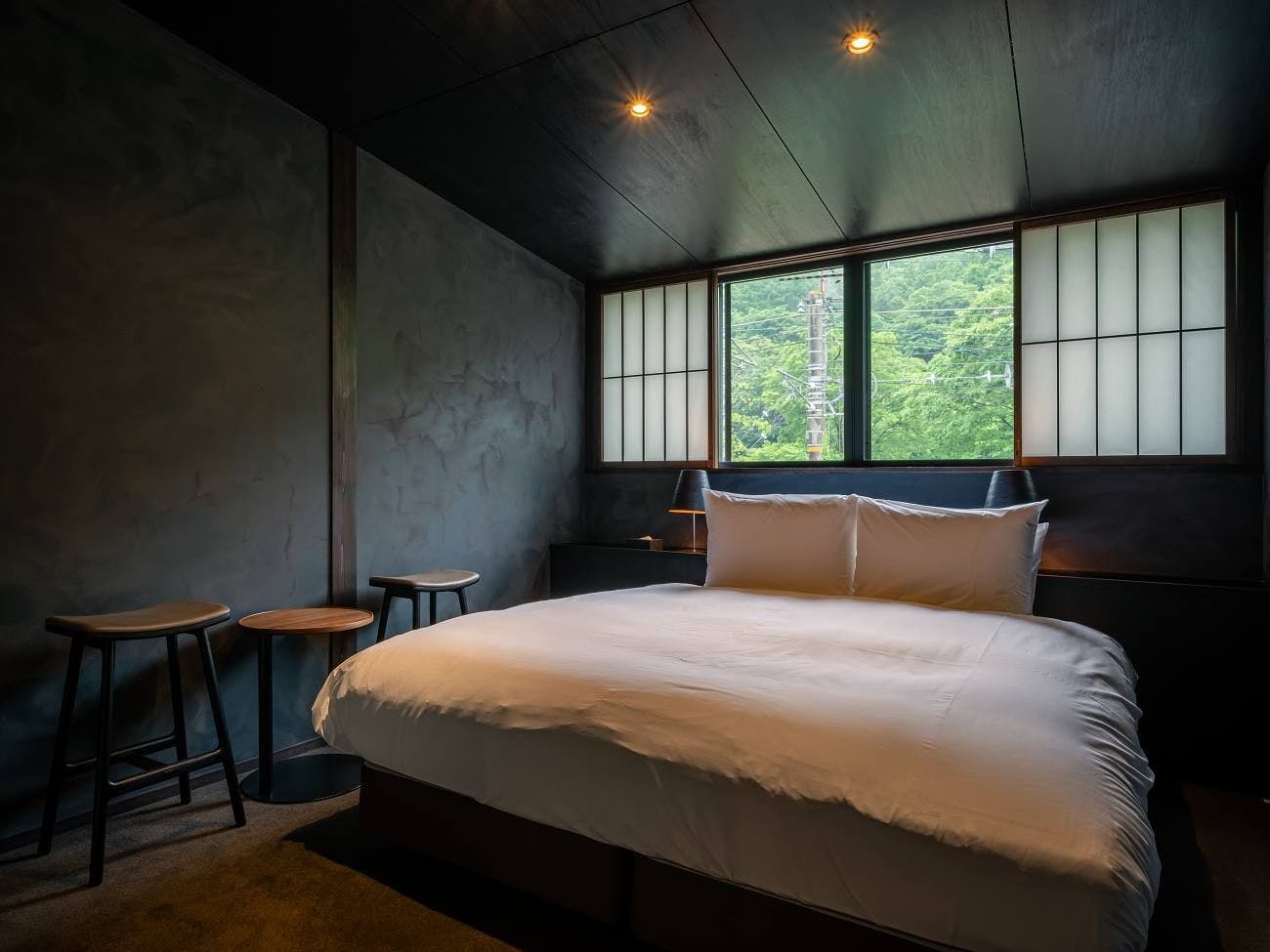 BYAKU Narai