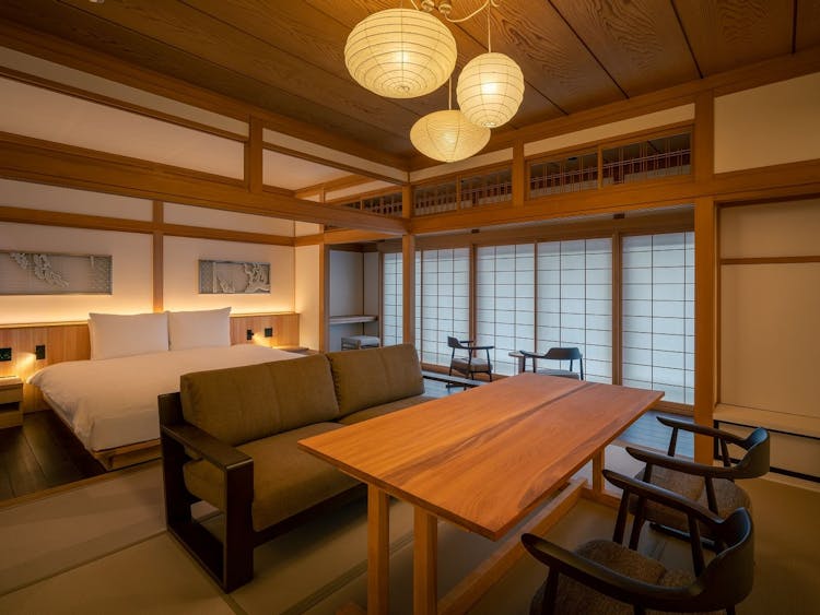 【別館・島茂屋】百十三／表二階のハレ空間／半露天風呂付のサムネイル画像
