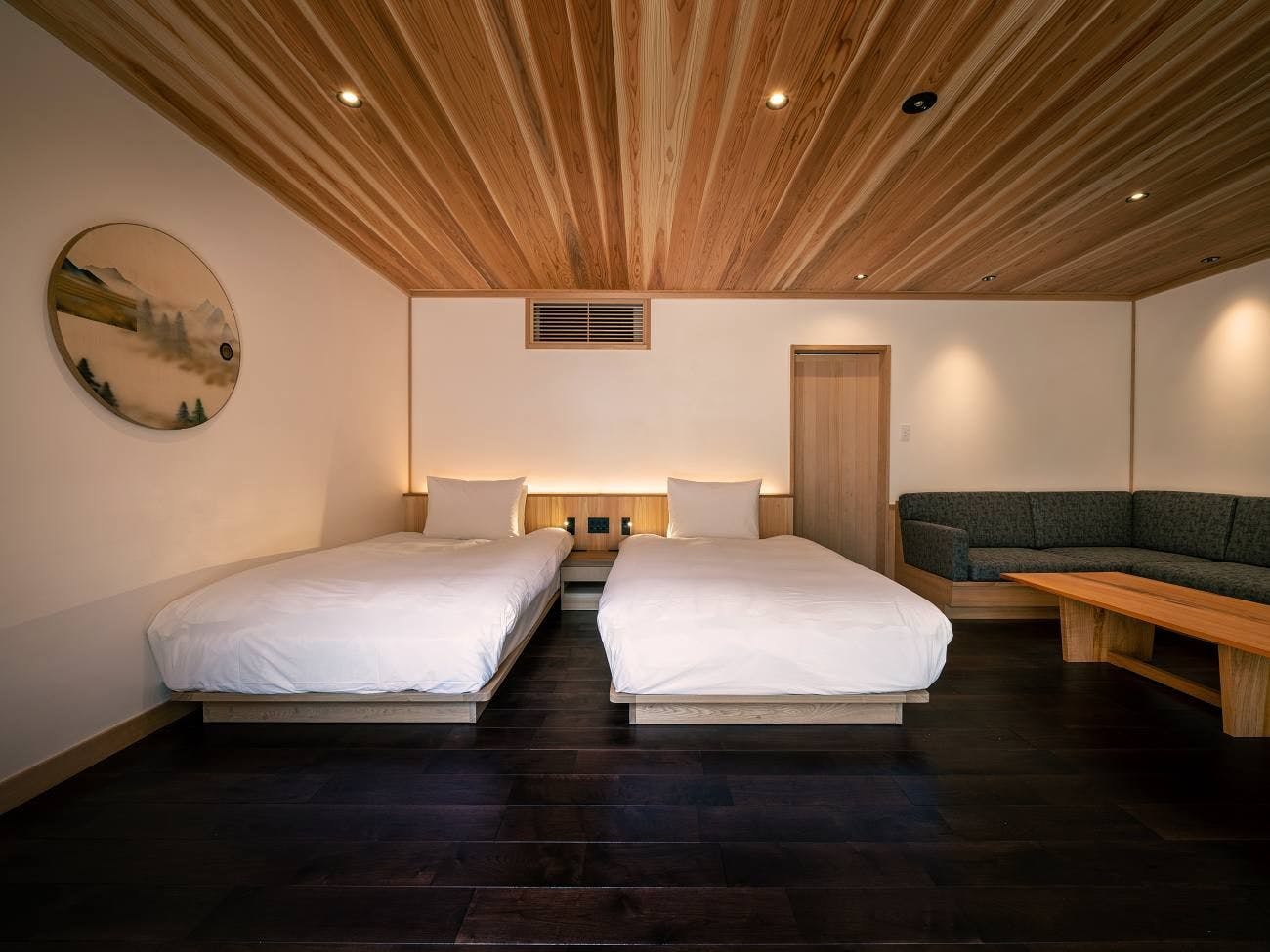BYAKU Narai