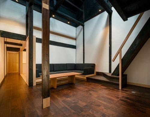 【別館かね上屋】