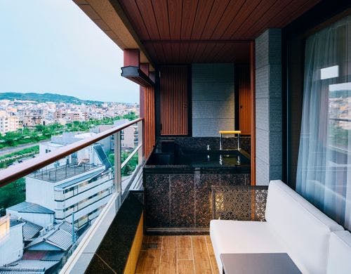 鴨川プレミアムツイン　客室一例