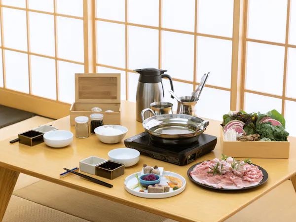 【14日前の直前割】あぐー豚しゃぶしゃぶ&琉球BOX朝食【2食付】