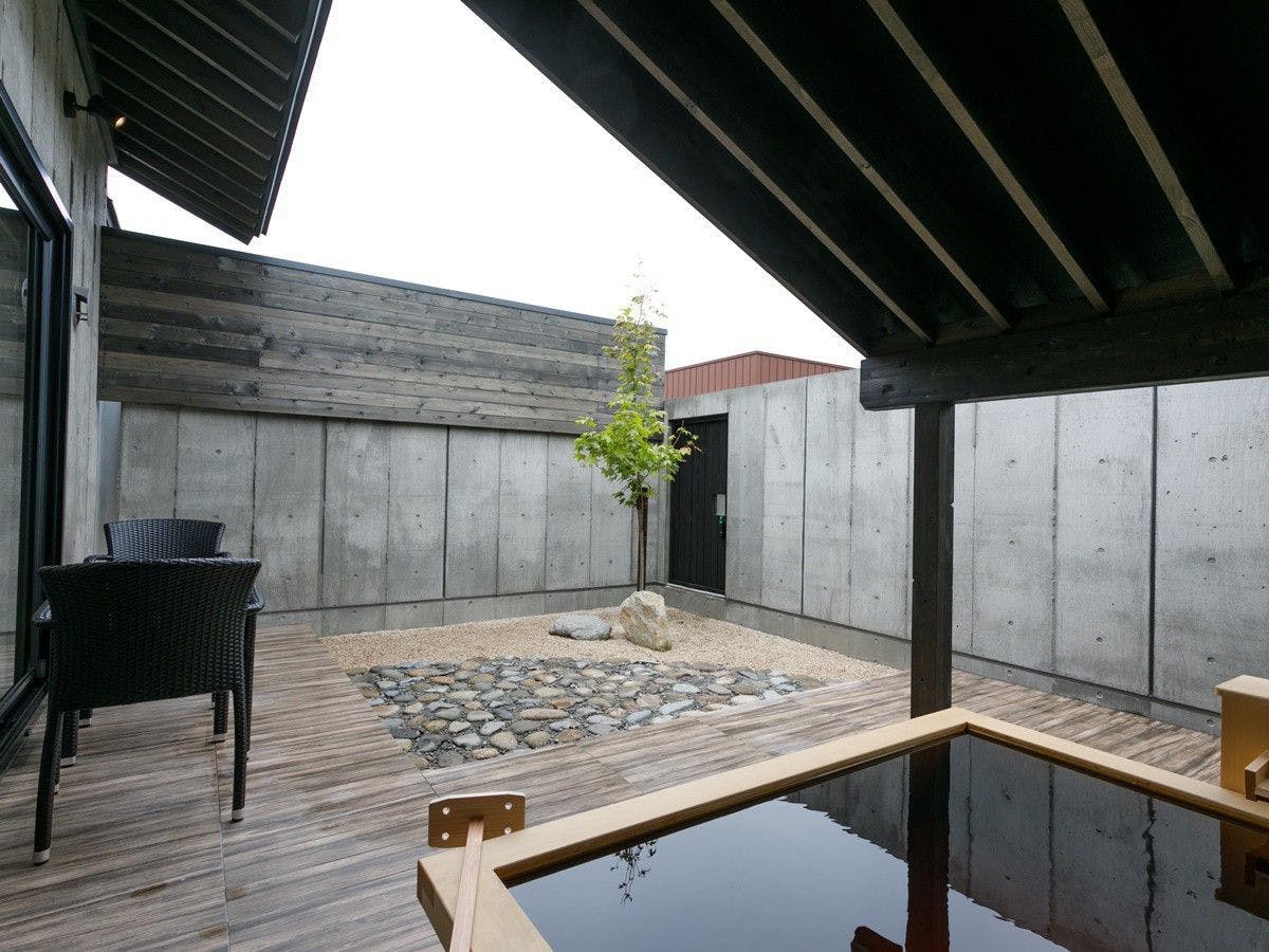 Seijakubo Inn with Open-Air Hot Spring Baths in Every Room - Tokachigawa Moor Onsen