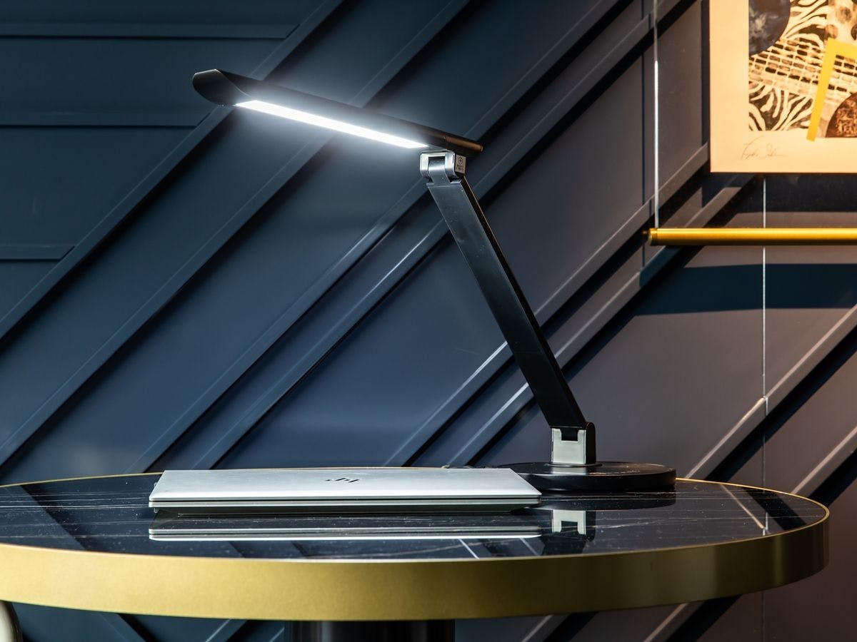 ◆貸出備品｜デスクスタンド※数に限り有り