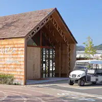 We will escort you to the villa by cart.