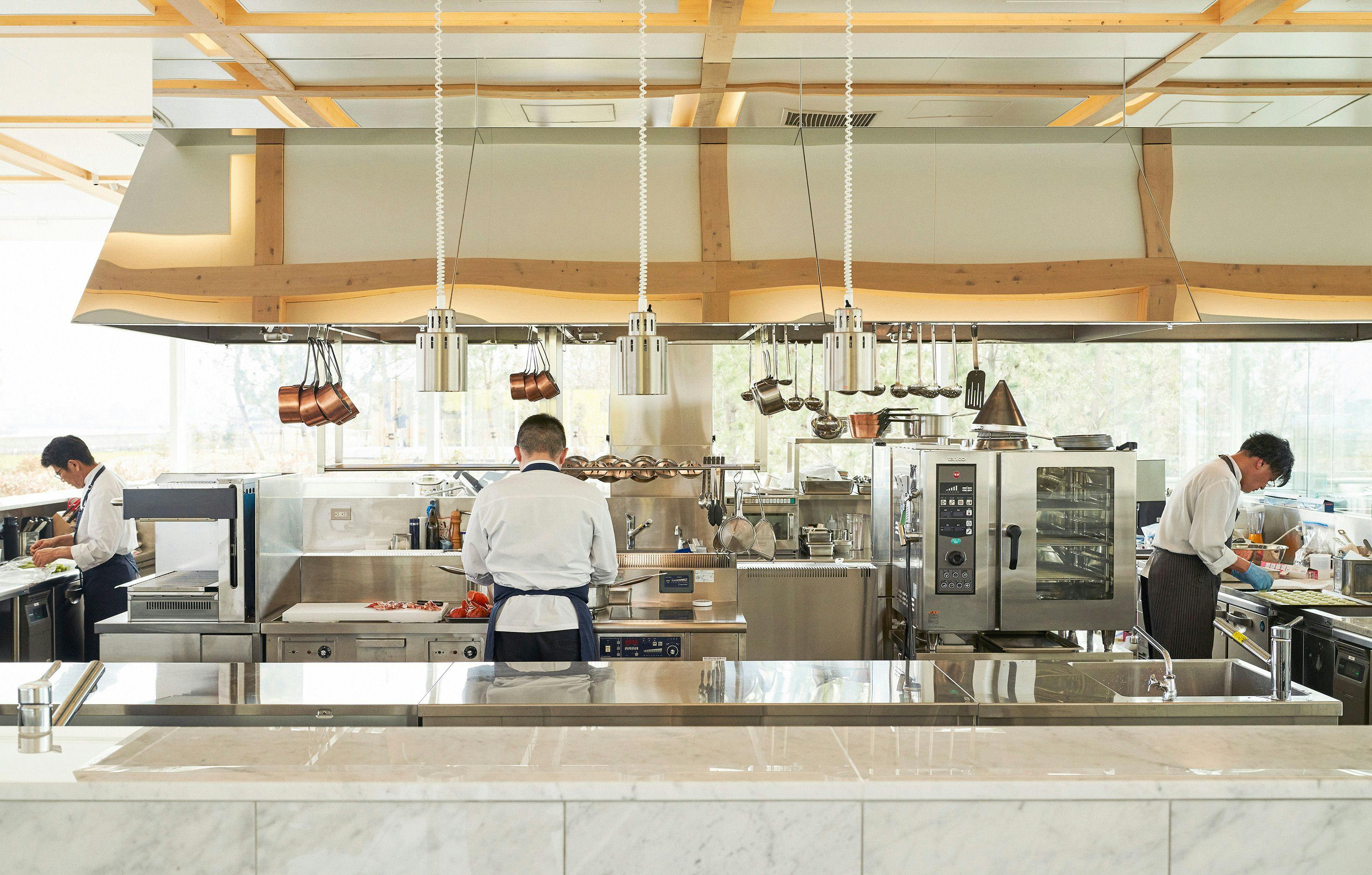 Open kitchen to enjoy the cooking process