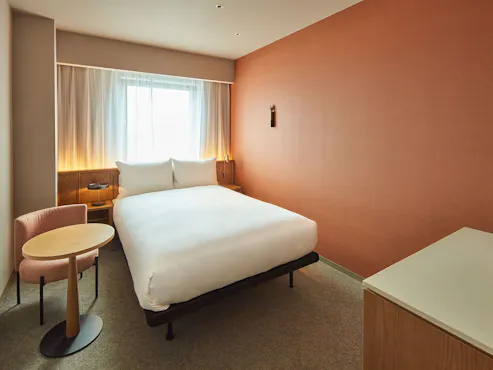 ダブルルーム18平米