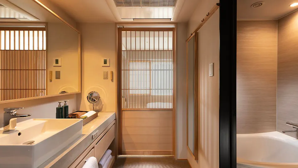 DoubleTree by Hilton Kyoto Higashiyama