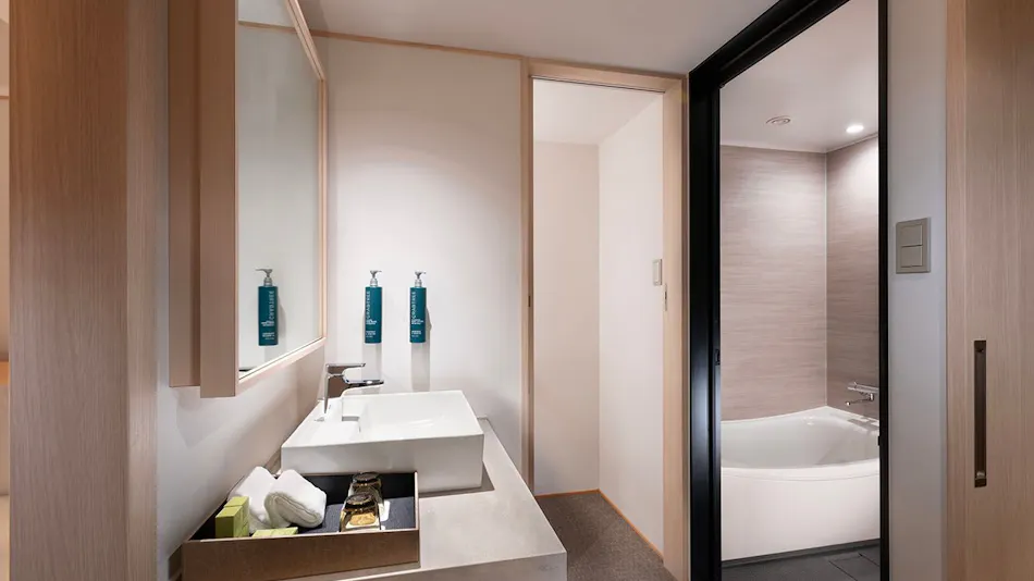 DoubleTree by Hilton Kyoto Higashiyama