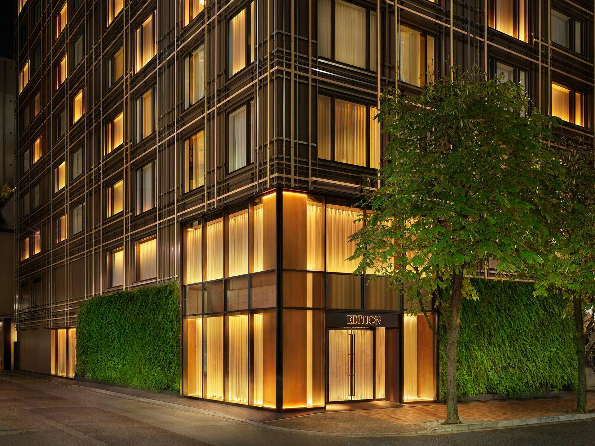 13022359.jpg?auto=compress,