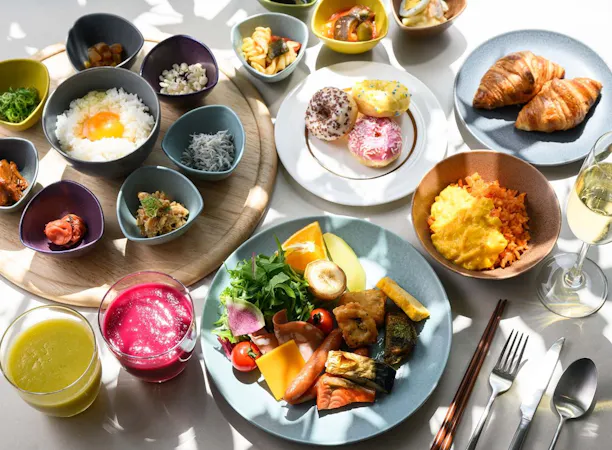 <Breakfast Buffet>(イメージ)