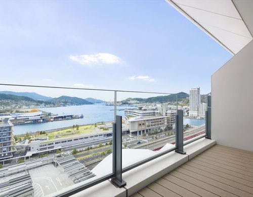 プレミアムキングハーバービューバルコニー