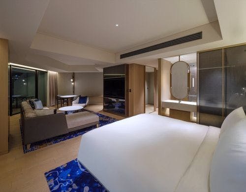 コーナースイートキング