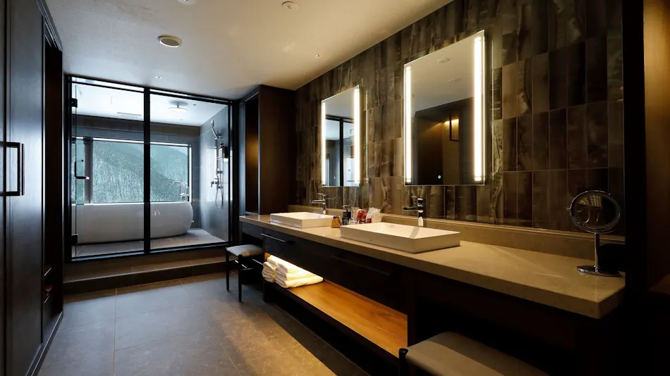 EXECUTIVE SUITE SUIREI (within Jozankei View Hotel)