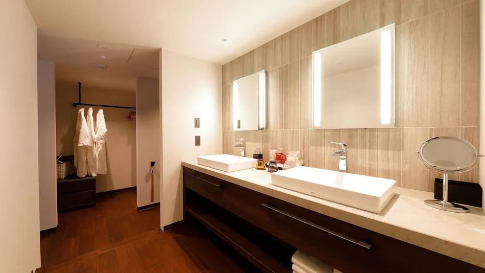 EXECUTIVE SUITE SUIREI (within Jozankei View Hotel)