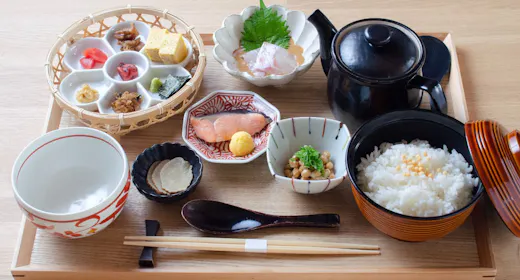 【朝食のみ】旬を味わう特製出汁茶漬け御膳|笠庵 賛否両論