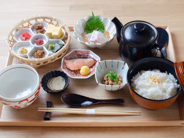 【朝食のみ】旬を味わう特製出汁茶漬け御膳|笠庵 賛否両論