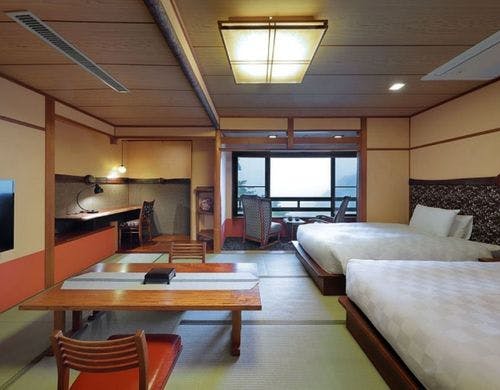 和室12畳ツインベッド（檜風呂）